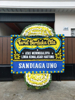 Papan Bunga Duka di Haju