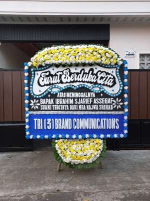 Papan Bunga Duka di Haju